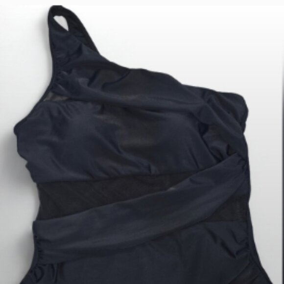 Other - NWT One Shoulder Black Swimsuit | Size: XL